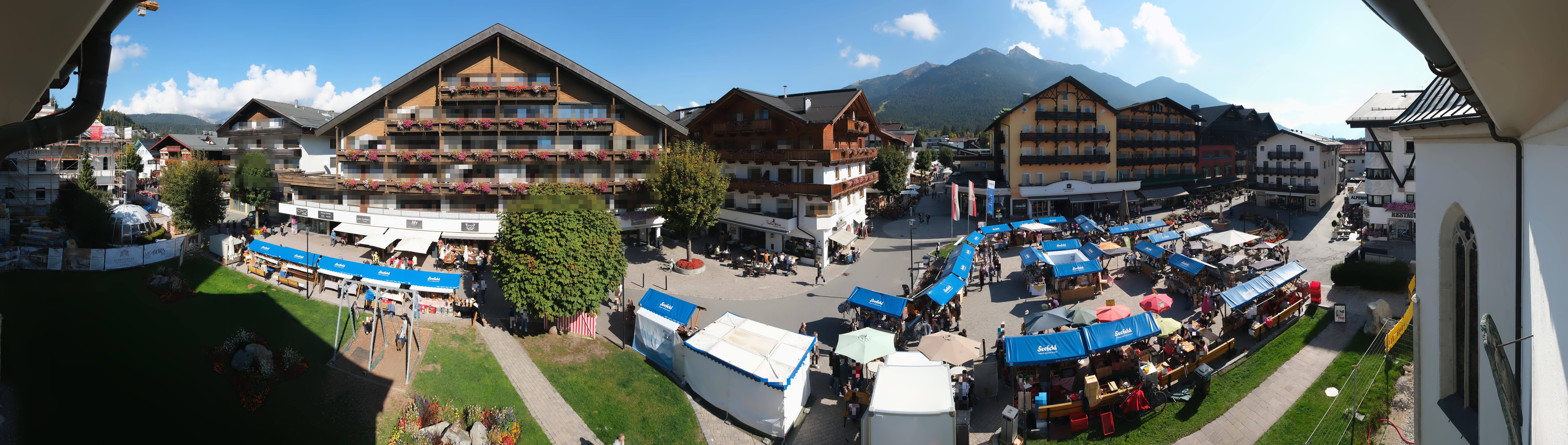 Archiv Foto Webcam Dorfplatz, Seefeld in Tirol