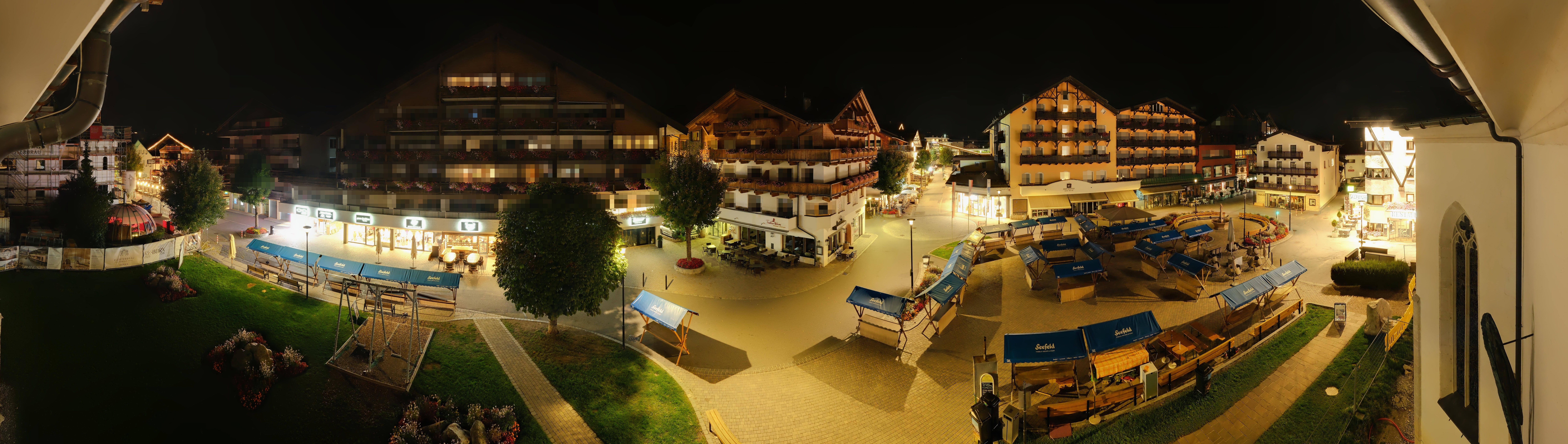 Archiv Foto Webcam Dorfplatz, Seefeld in Tirol