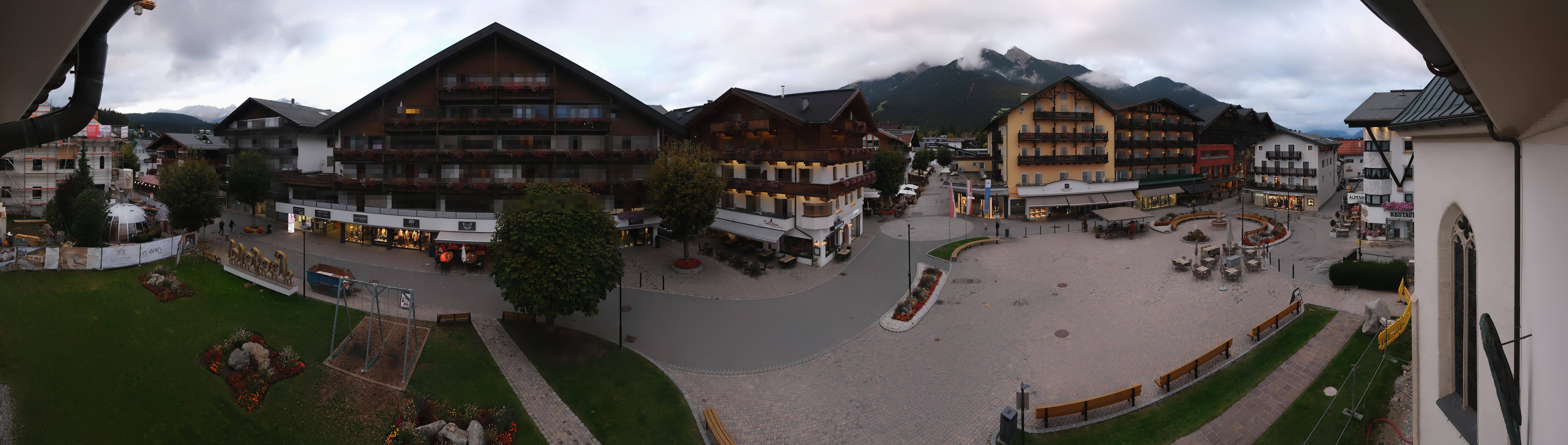 Archiv Foto Webcam Dorfplatz, Seefeld in Tirol
