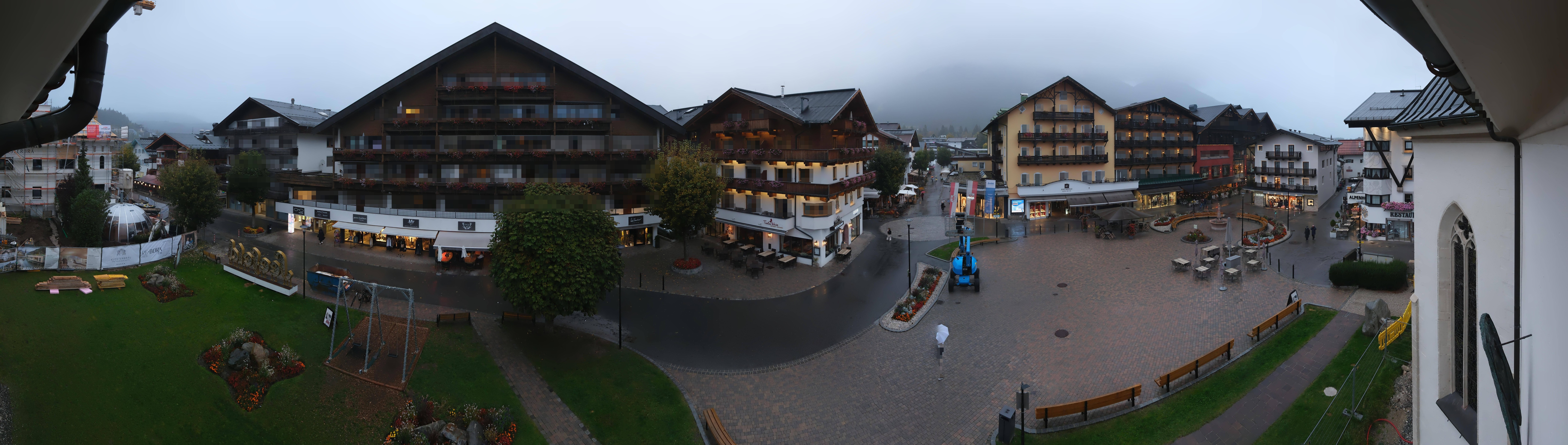 Archiv Foto Webcam Dorfplatz, Seefeld in Tirol