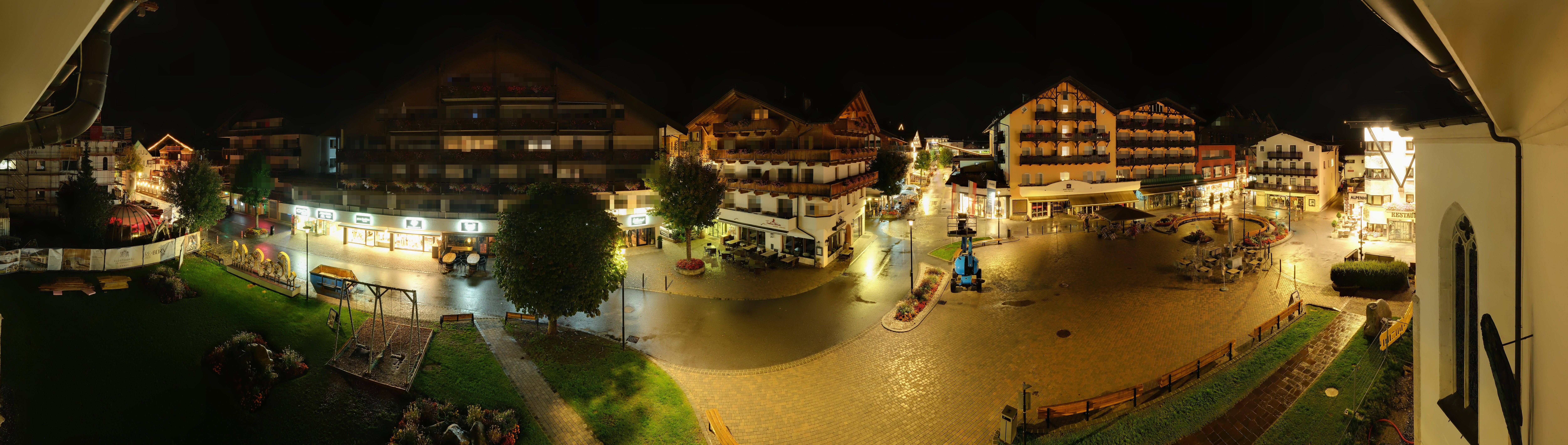 Archived image Webcam Village square, Seefeld