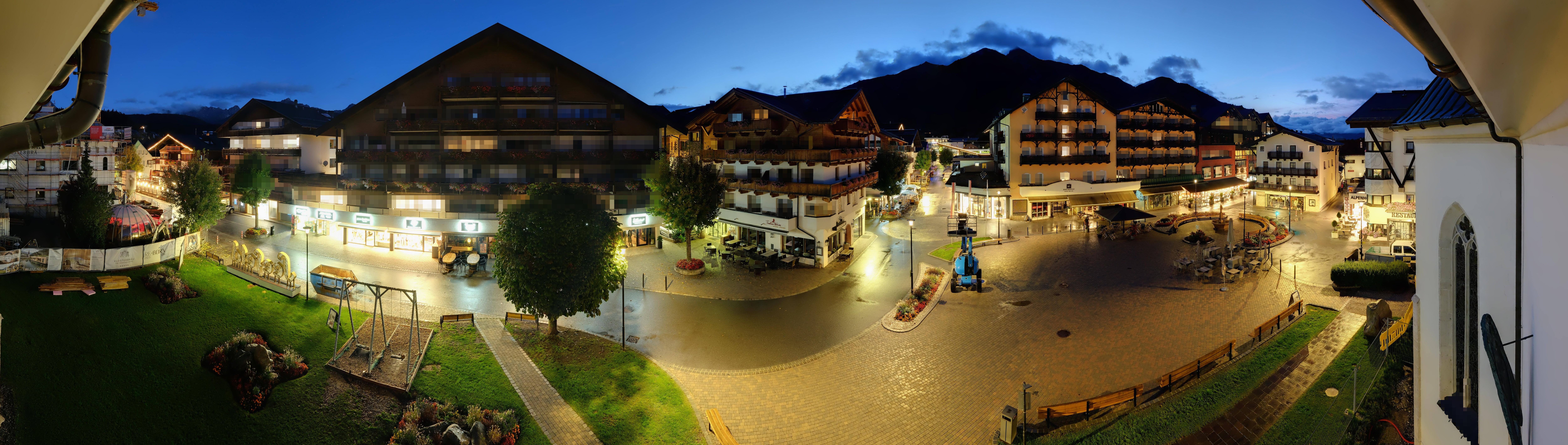 Archived image Webcam Village square, Seefeld