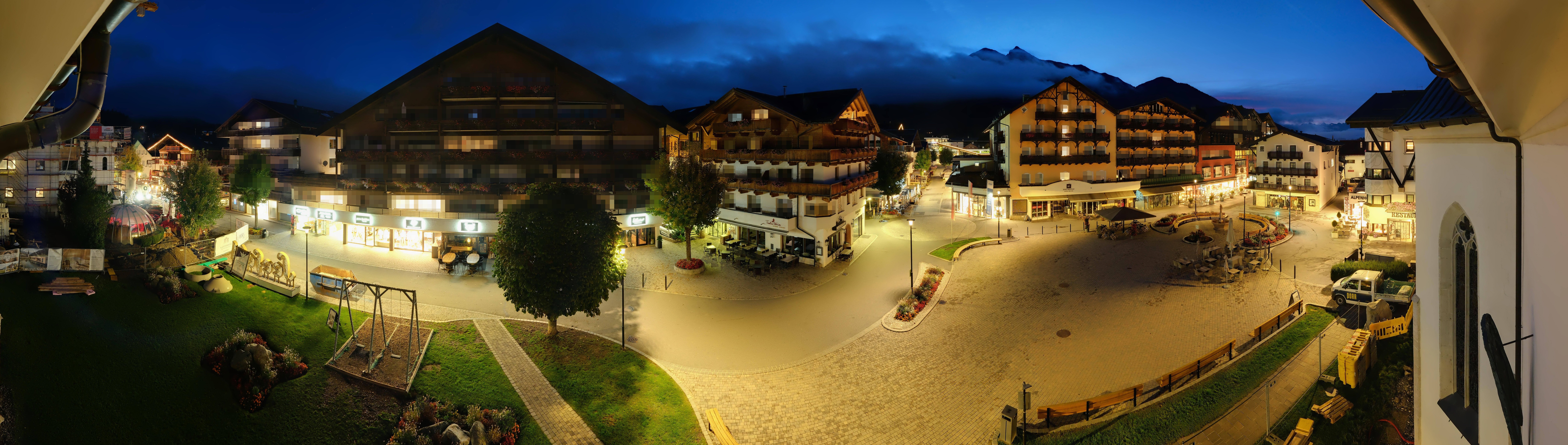 Archiv Foto Webcam Dorfplatz, Seefeld in Tirol