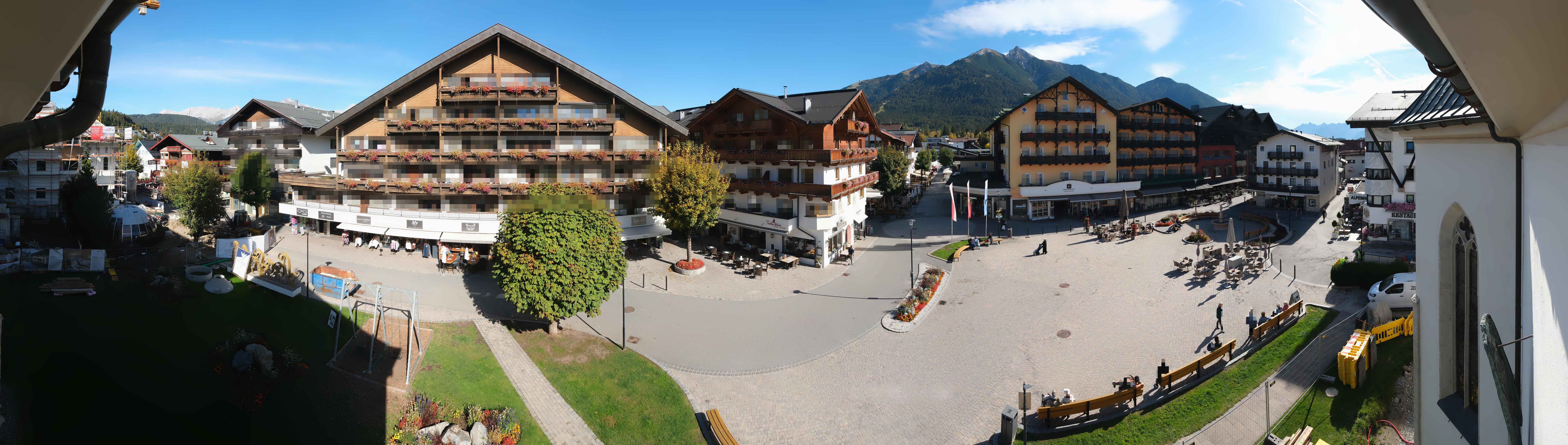 Archiv Foto Webcam Dorfplatz, Seefeld in Tirol