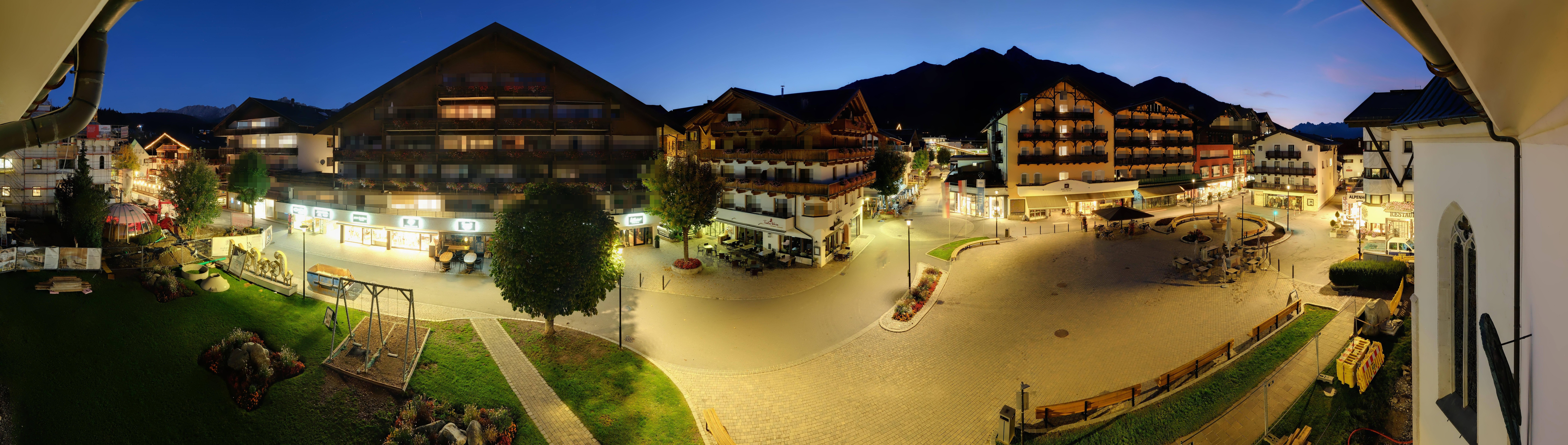 Archiv Foto Webcam Dorfplatz, Seefeld in Tirol