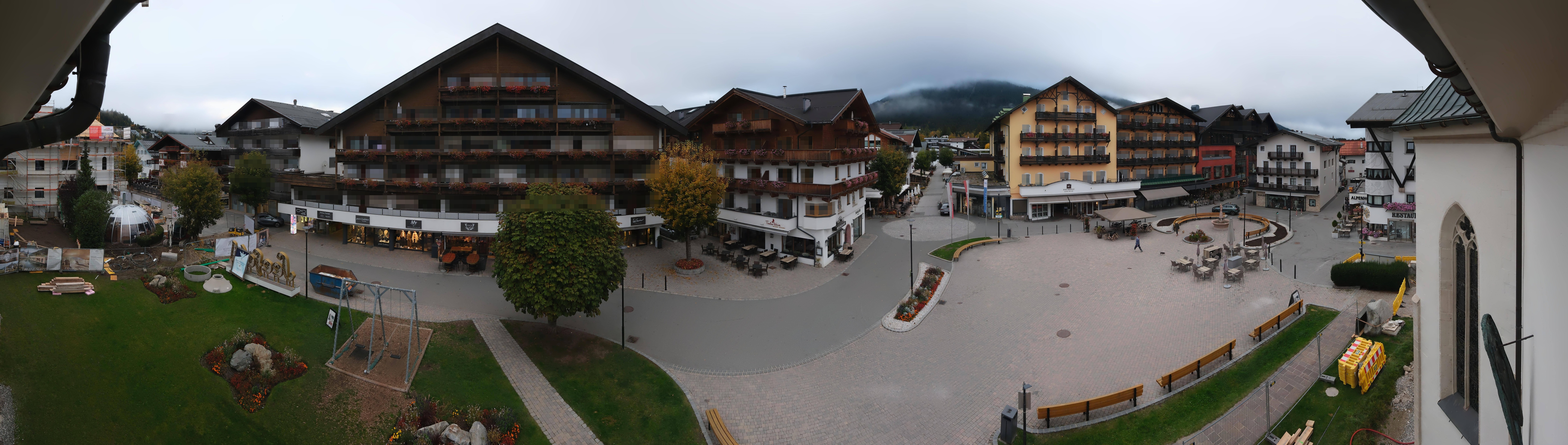 Archiv Foto Webcam Dorfplatz, Seefeld in Tirol