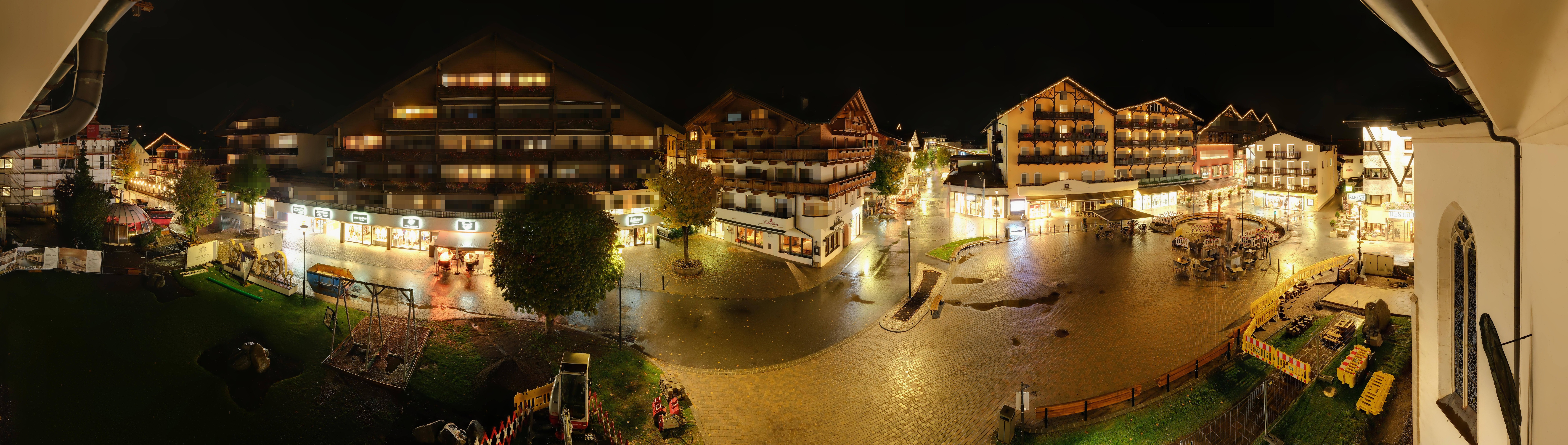 Archiv Foto Webcam Dorfplatz, Seefeld in Tirol