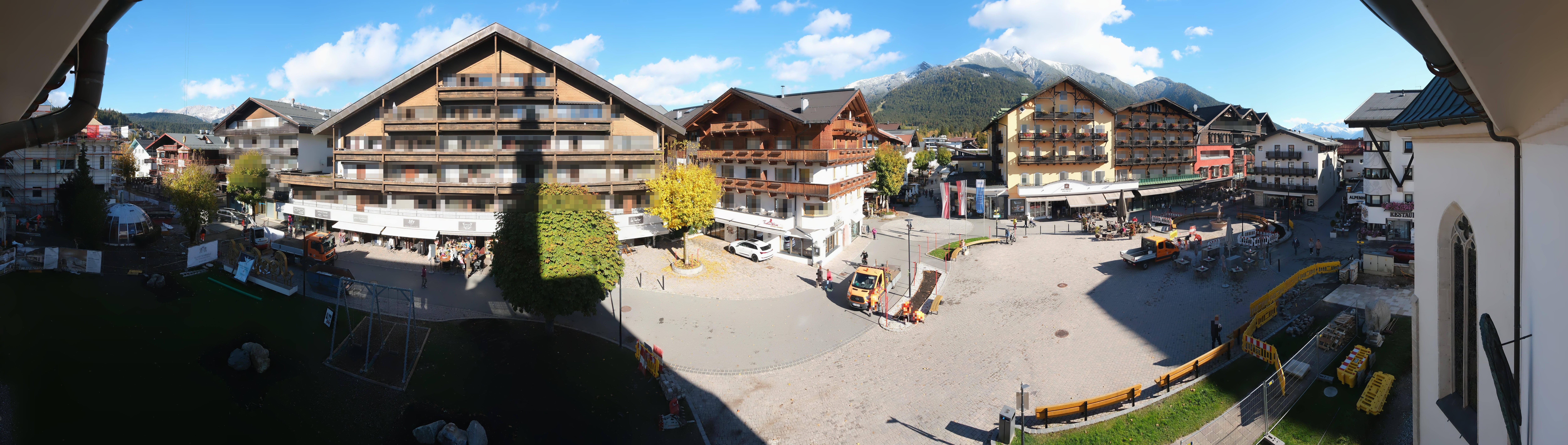 Archiv Foto Webcam Dorfplatz, Seefeld in Tirol