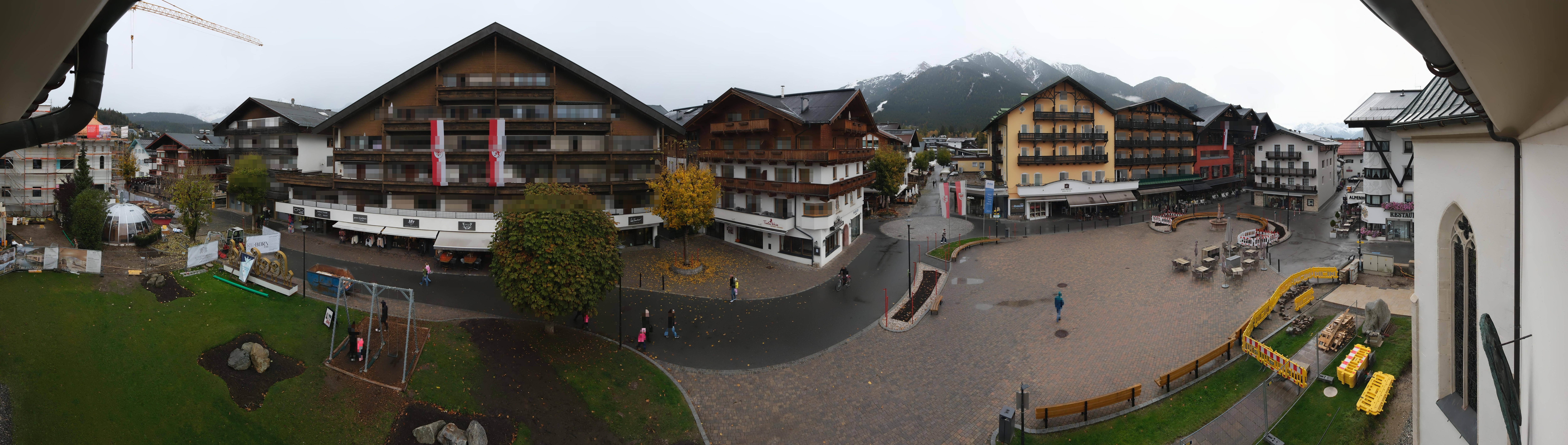 Archiv Foto Webcam Dorfplatz, Seefeld in Tirol