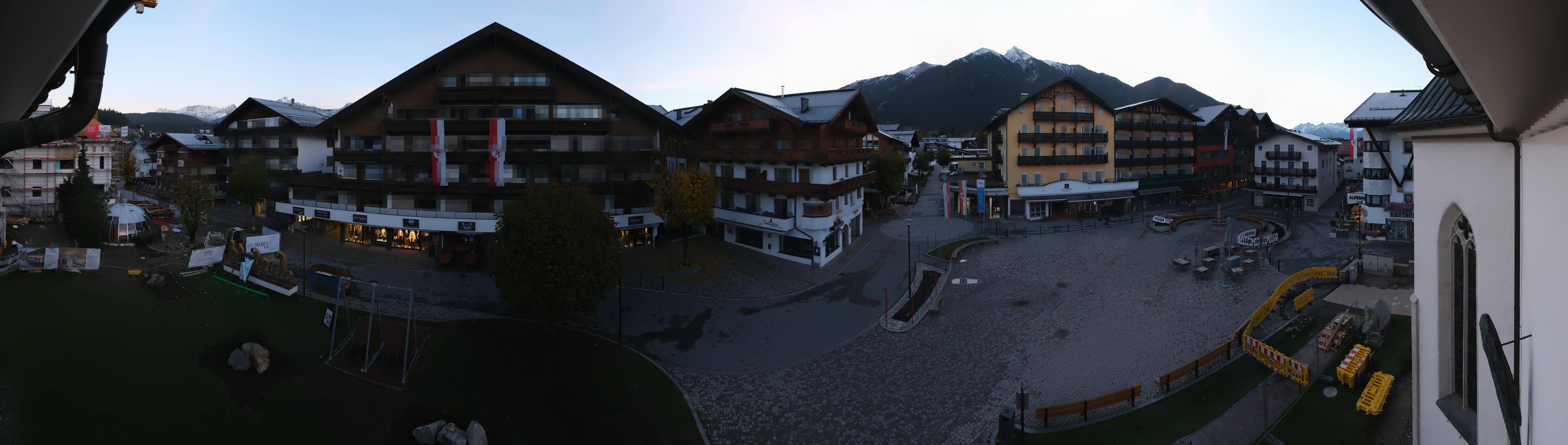 Archiv Foto Webcam Dorfplatz, Seefeld in Tirol