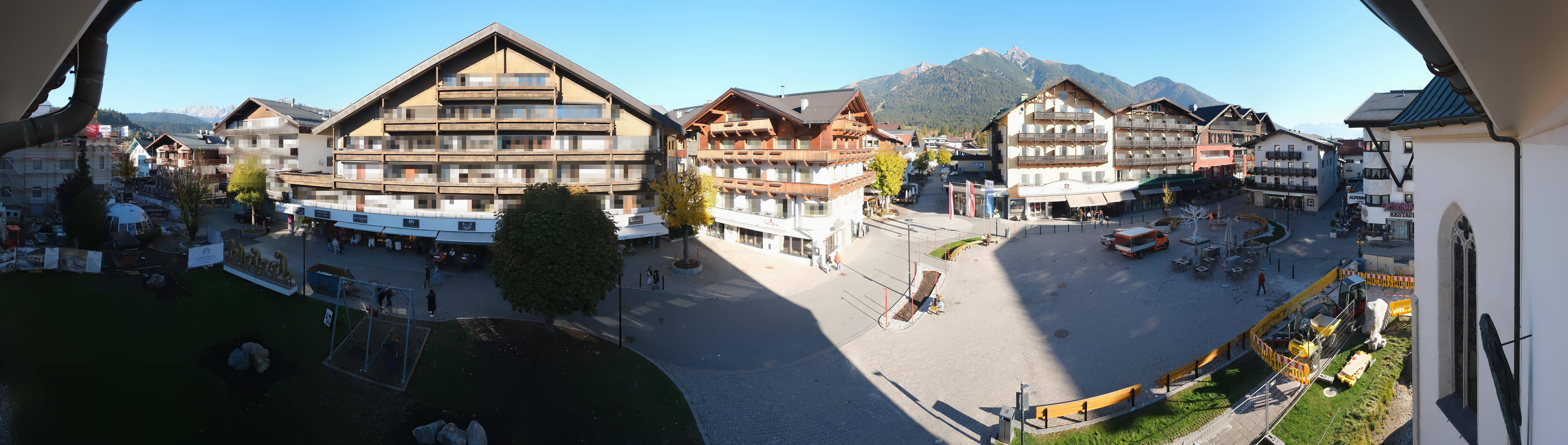 Archiv Foto Webcam Dorfplatz, Seefeld in Tirol