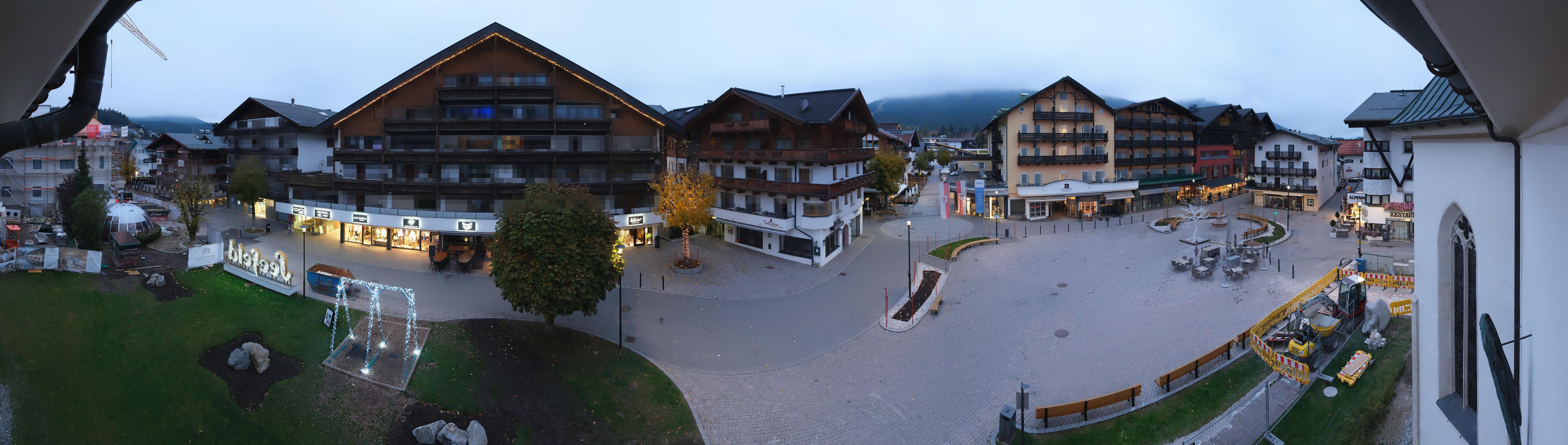 Archiv Foto Webcam Dorfplatz, Seefeld in Tirol
