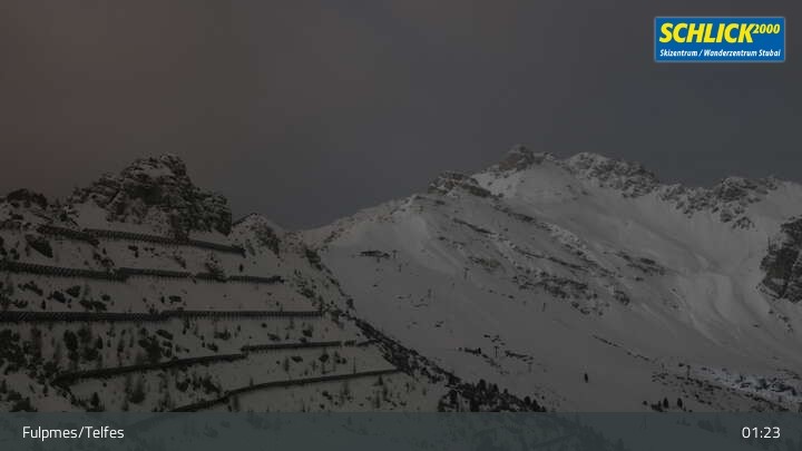 Archiv Foto Webcam Krinnenkopf bei Fulpmes in Schlick 2000
