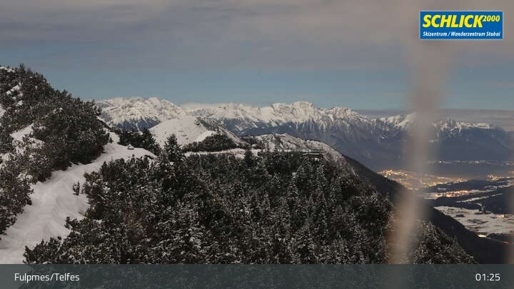 Archiv Foto Webcam Krinnenkopf bei Fulpmes in Schlick 2000