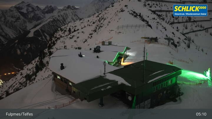 Archived image Webcam Mountain Krinnenkopf near Fulpmes