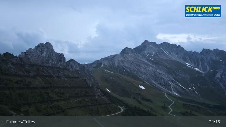 Archiv Foto Webcam Krinnenkopf bei Fulpmes in Schlick 2000