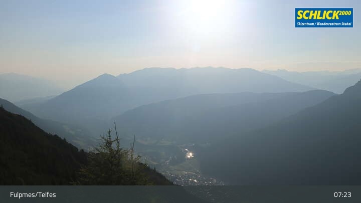 Archiv Foto Webcam Krinnenkopf bei Fulpmes in Schlick 2000