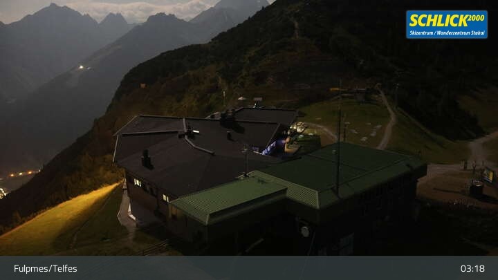 Archived image Webcam Mountain Krinnenkopf near Fulpmes