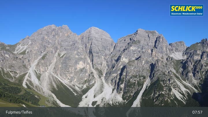 Archived image Webcam Mountain Krinnenkopf near Fulpmes
