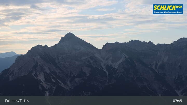 Archiv Foto Webcam Krinnenkopf bei Fulpmes in Schlick 2000