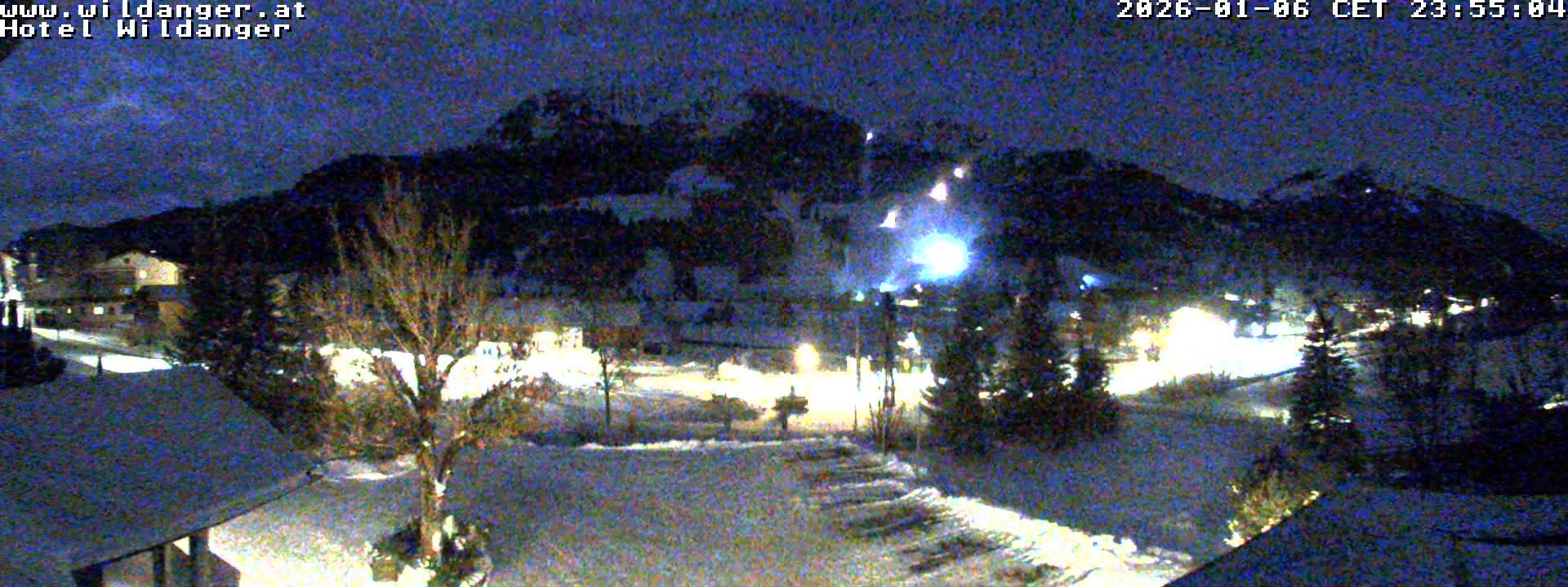 Archiv Foto Webcam Hotel Wildanger - Zöblen