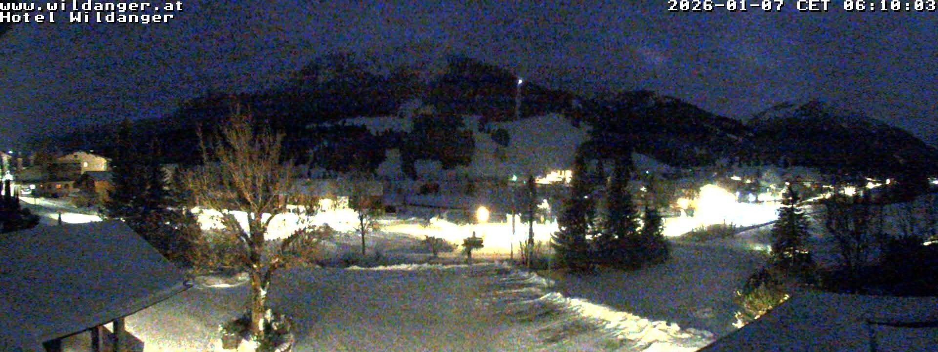 Archiv Foto Webcam Hotel Wildanger - Zöblen