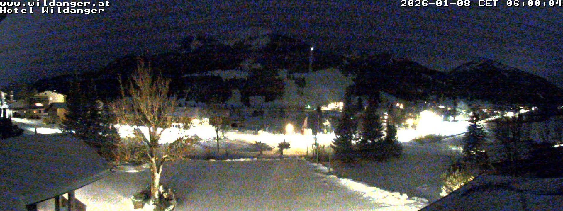 Archiv Foto Webcam Hotel Wildanger - Zöblen