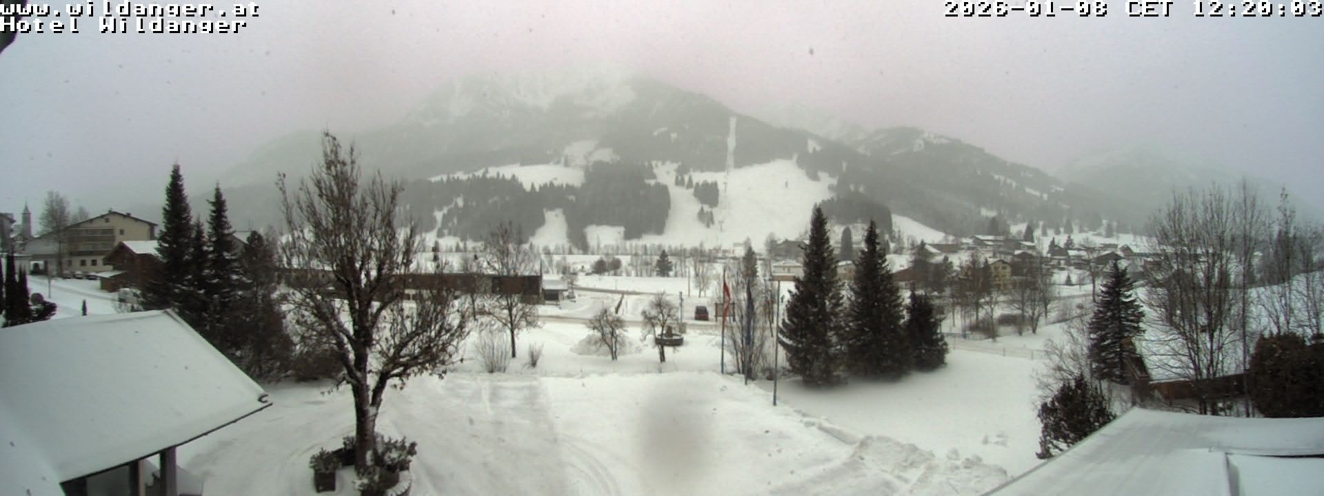 Archiv Foto Webcam Hotel Wildanger - Zöblen