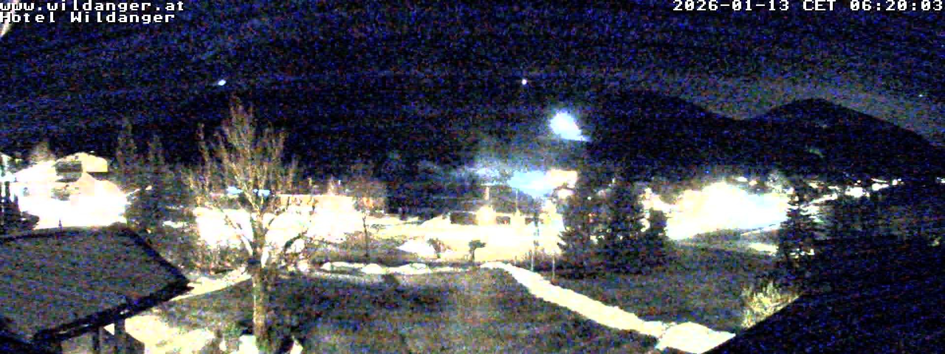 Archived image Webcam Hotel Wildanger - Zöblen