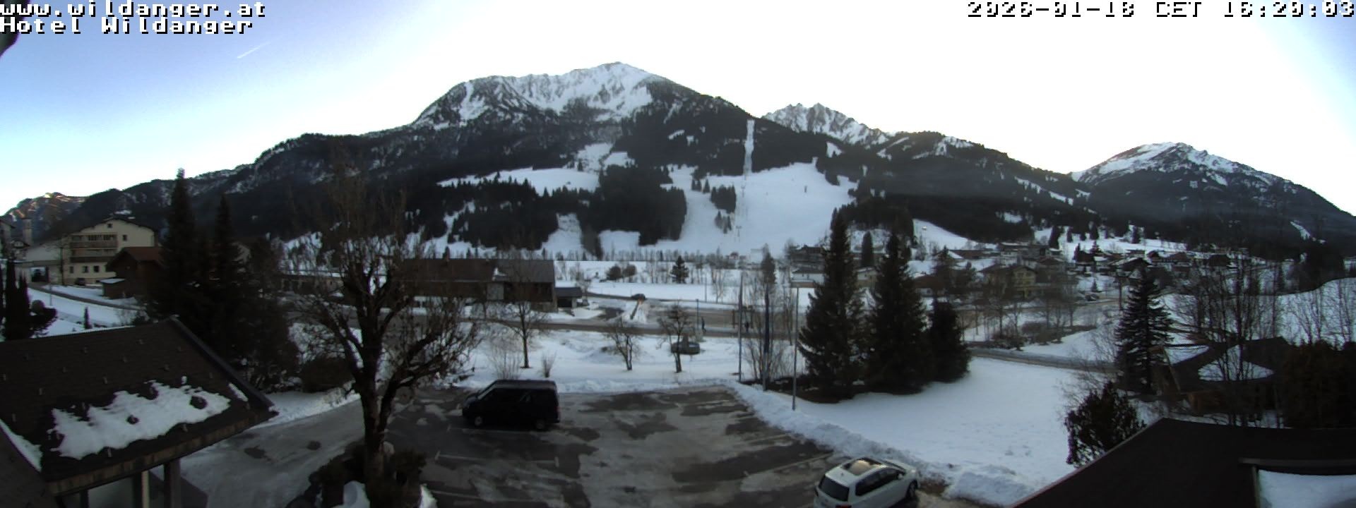 Archiv Foto Webcam Hotel Wildanger - Zöblen