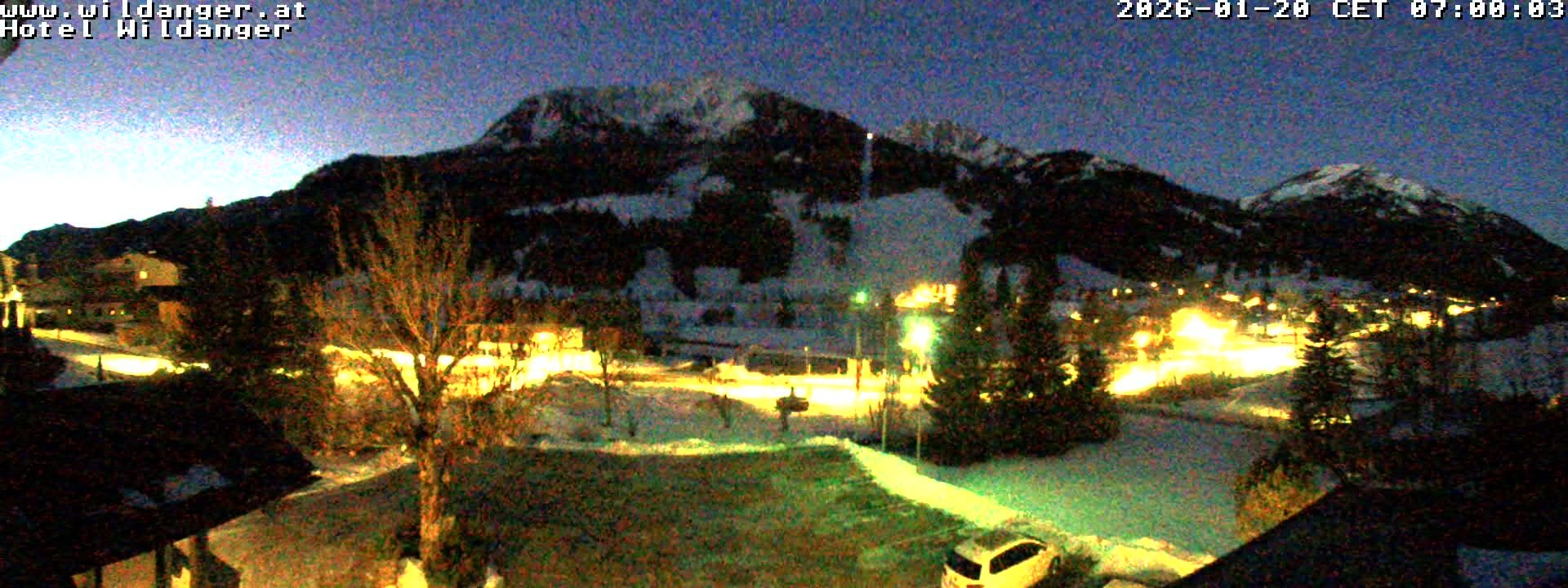 Archiv Foto Webcam Hotel Wildanger - Zöblen