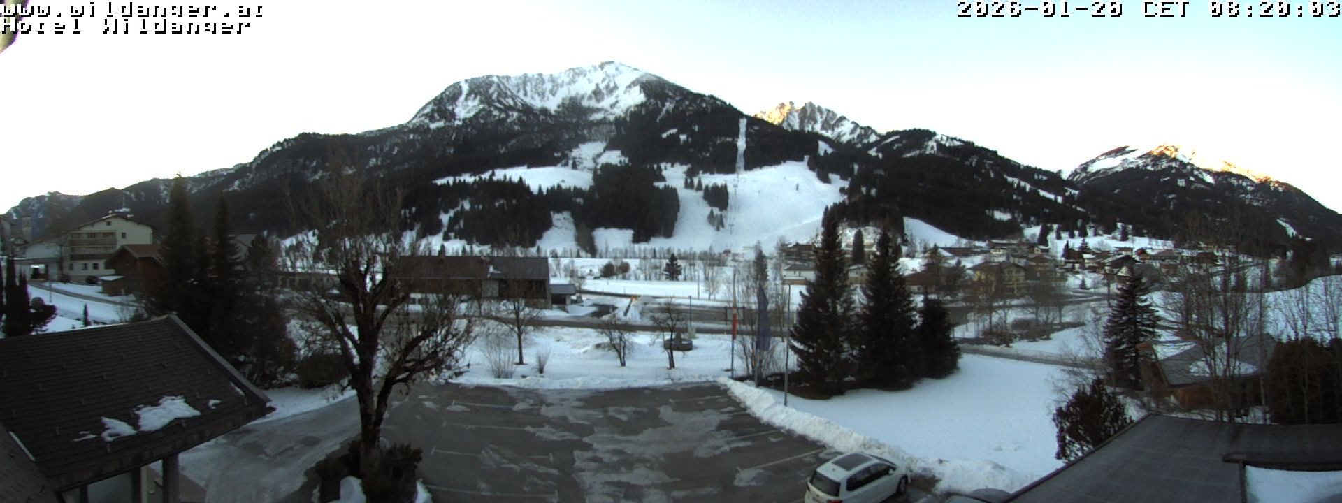 Archiv Foto Webcam Hotel Wildanger - Zöblen