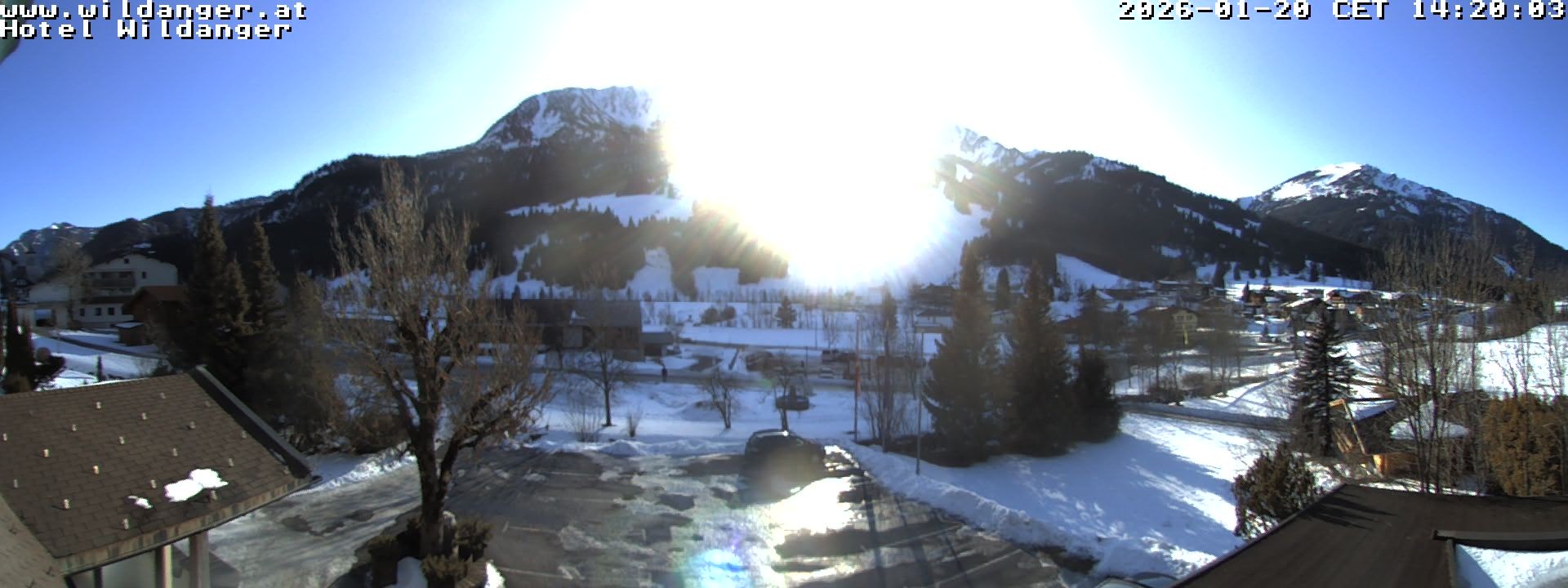 Archiv Foto Webcam Hotel Wildanger - Zöblen