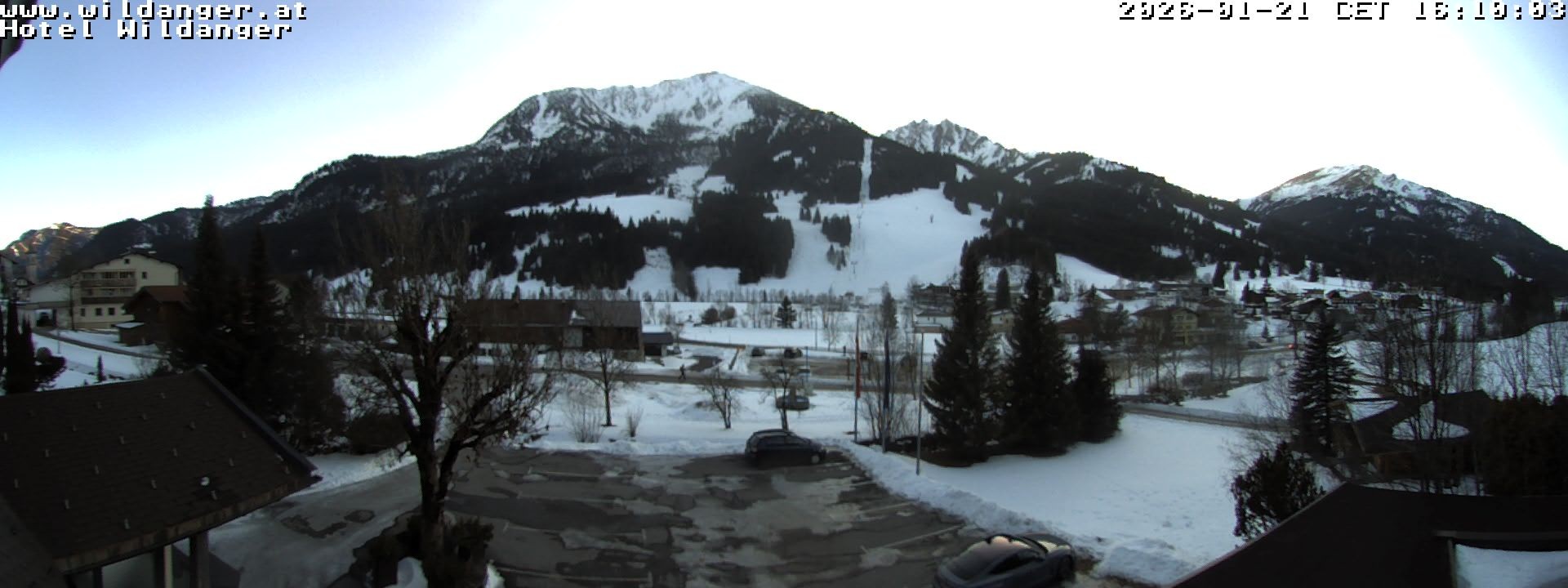 Archiv Foto Webcam Hotel Wildanger - Zöblen