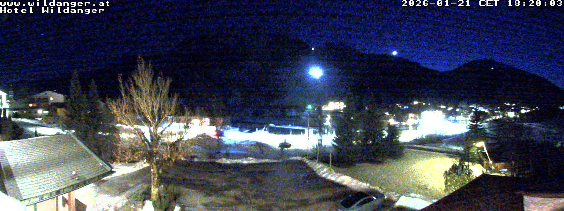 Archiv Foto Webcam Hotel Wildanger - Zöblen