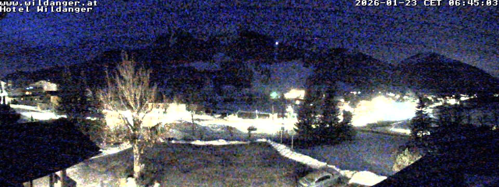Archiv Foto Webcam Hotel Wildanger - Zöblen