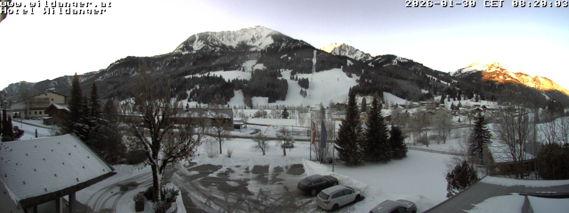 Archiv Foto Webcam Hotel Wildanger - Zöblen