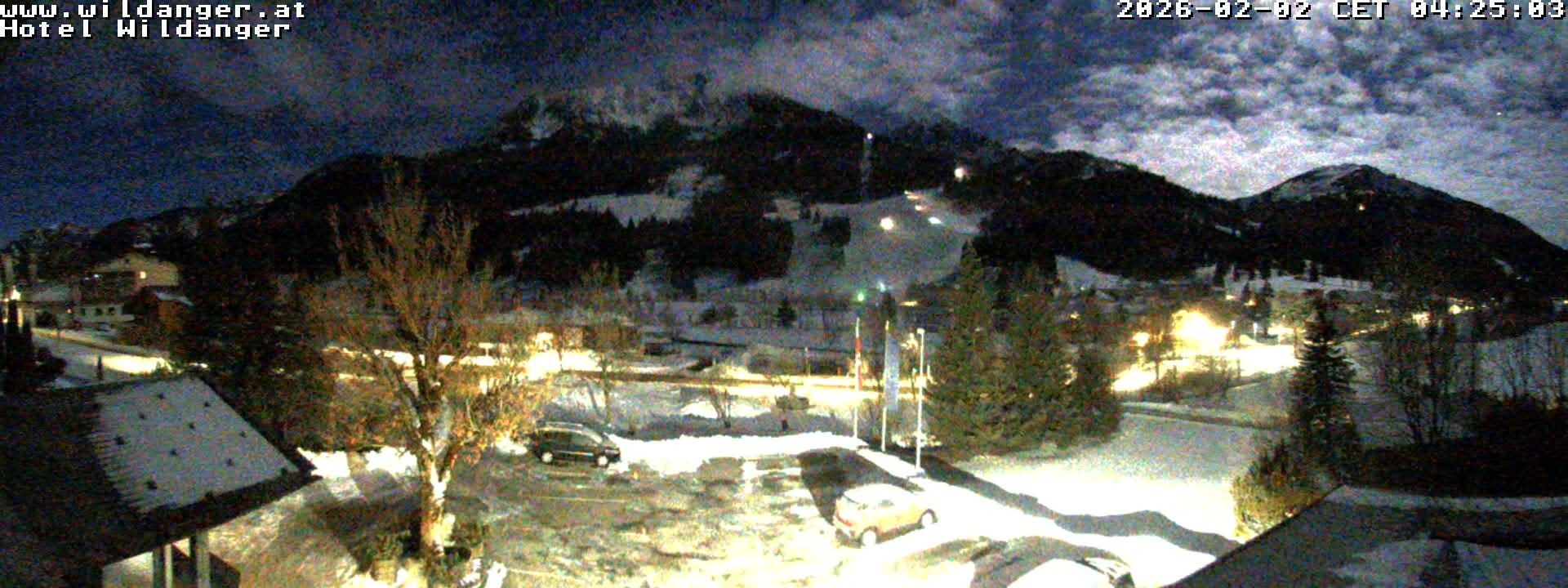 Archiv Foto Webcam Hotel Wildanger - Zöblen