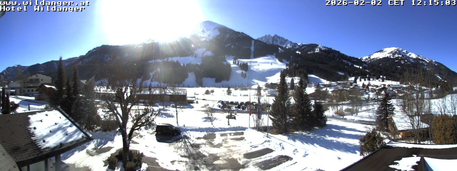 Archiv Foto Webcam Hotel Wildanger - Zöblen