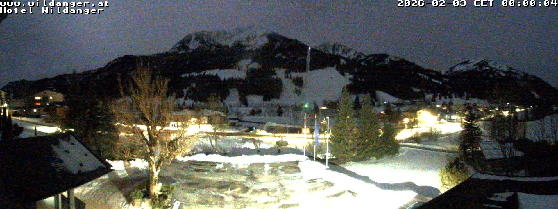 Archiv Foto Webcam Hotel Wildanger - Zöblen