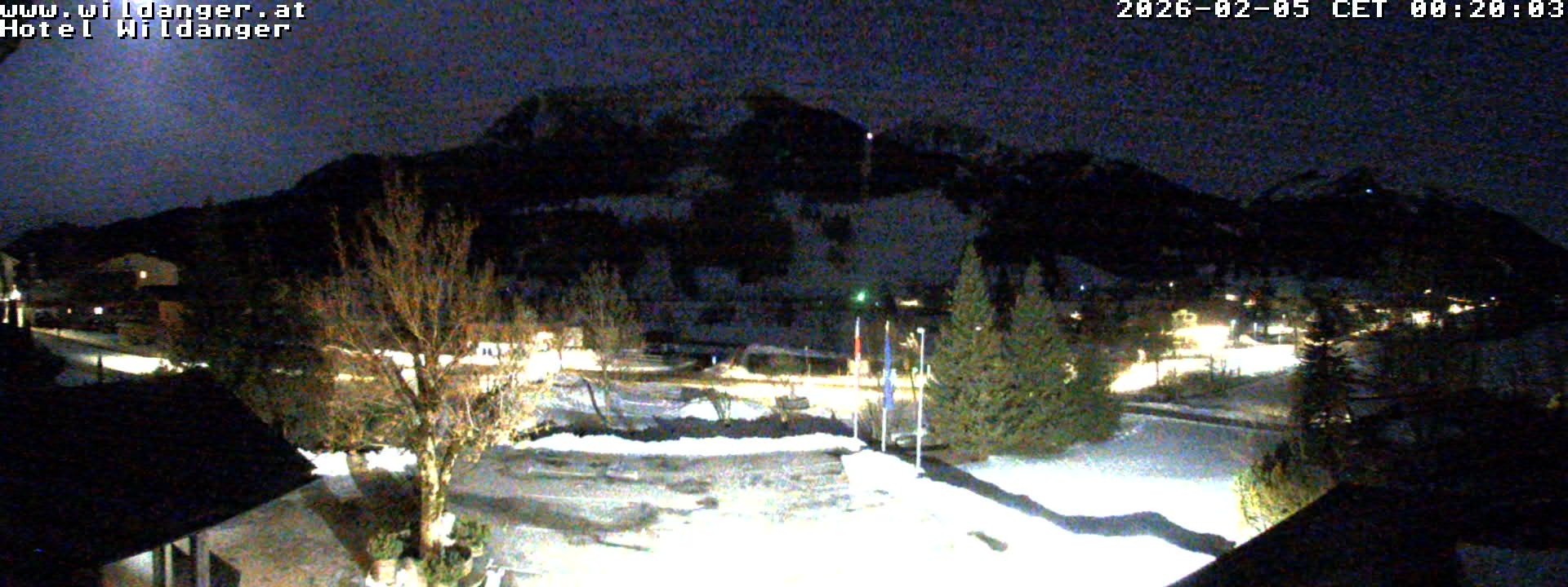 Archiv Foto Webcam Hotel Wildanger - Zöblen