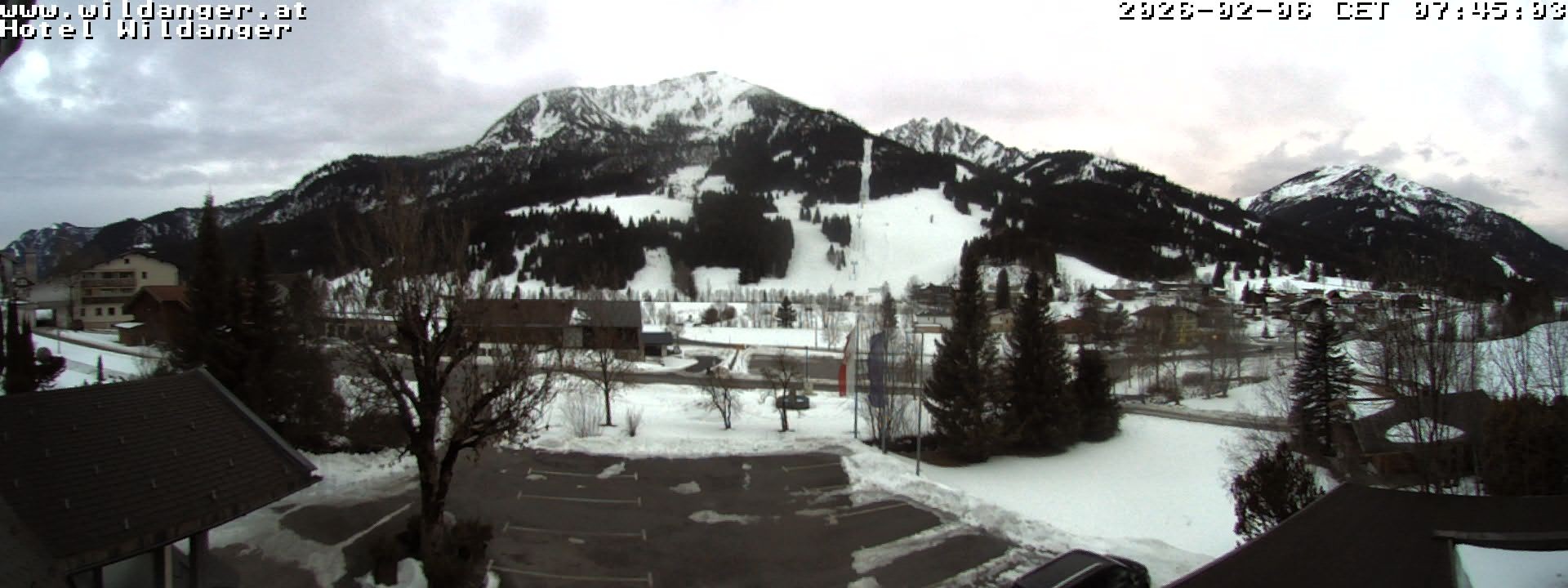 Archiv Foto Webcam Hotel Wildanger - Zöblen