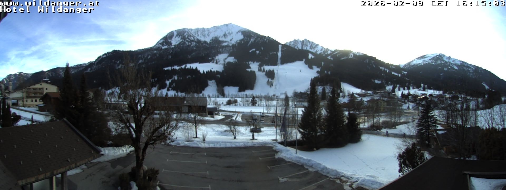 Archived image Webcam Hotel Wildanger - Zöblen