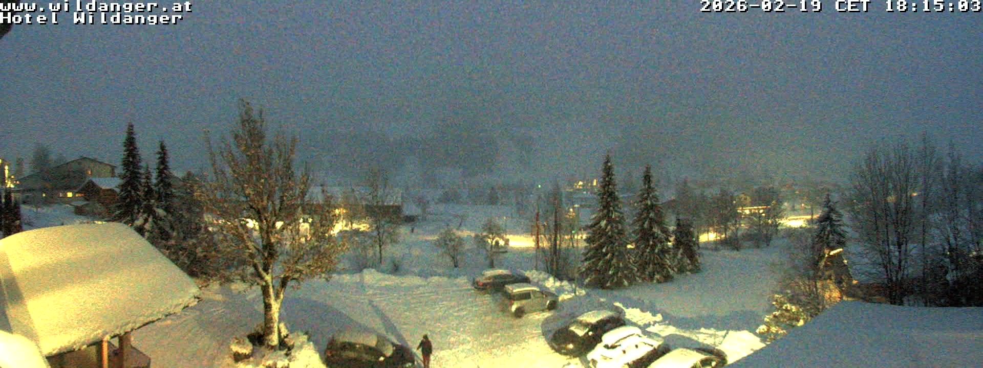 Archiv Foto Webcam Hotel Wildanger - Zöblen