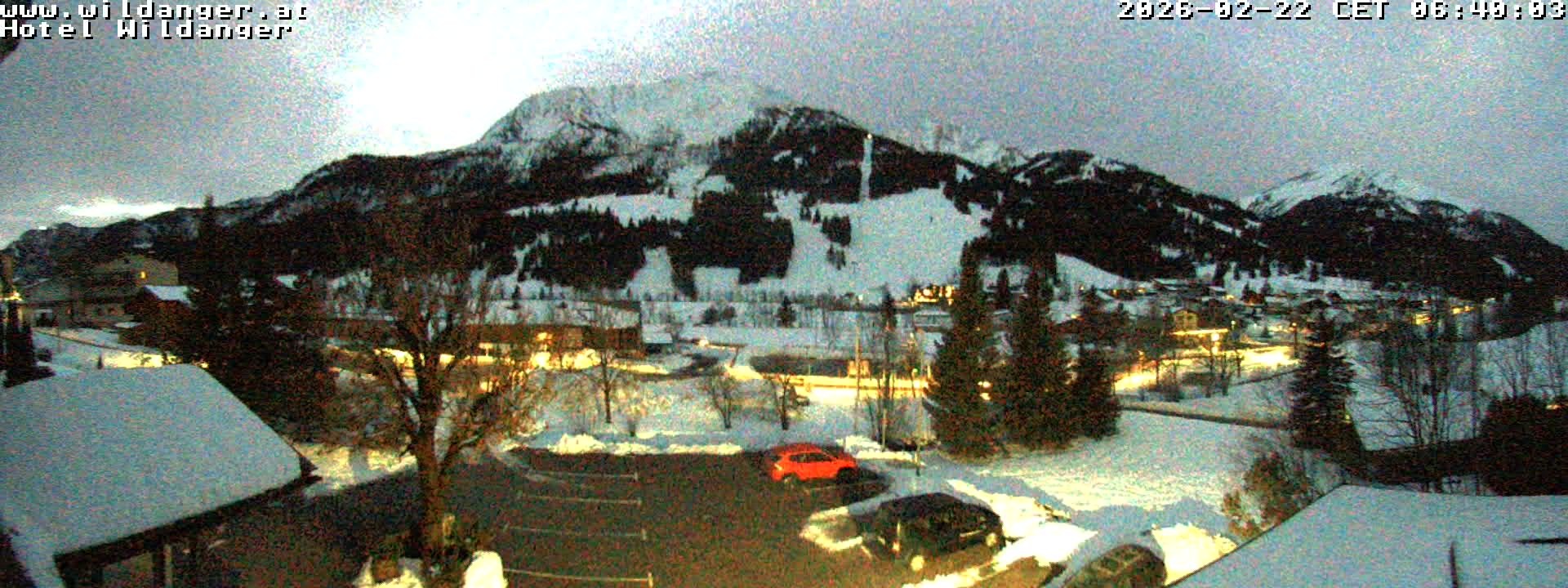 Archiv Foto Webcam Hotel Wildanger - Zöblen