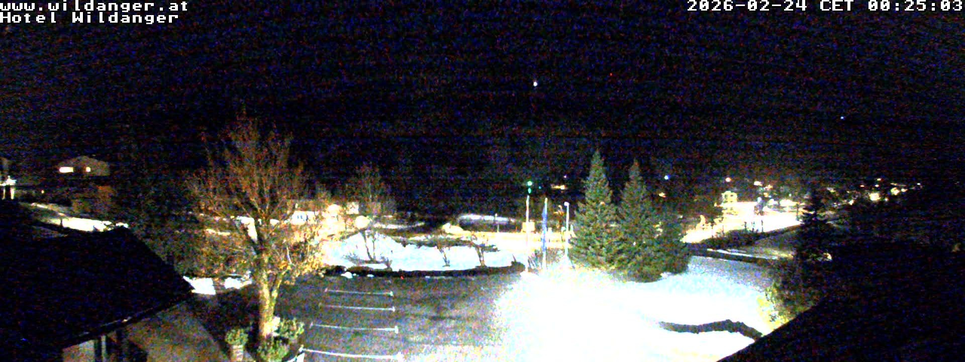 Archiv Foto Webcam Hotel Wildanger - Zöblen