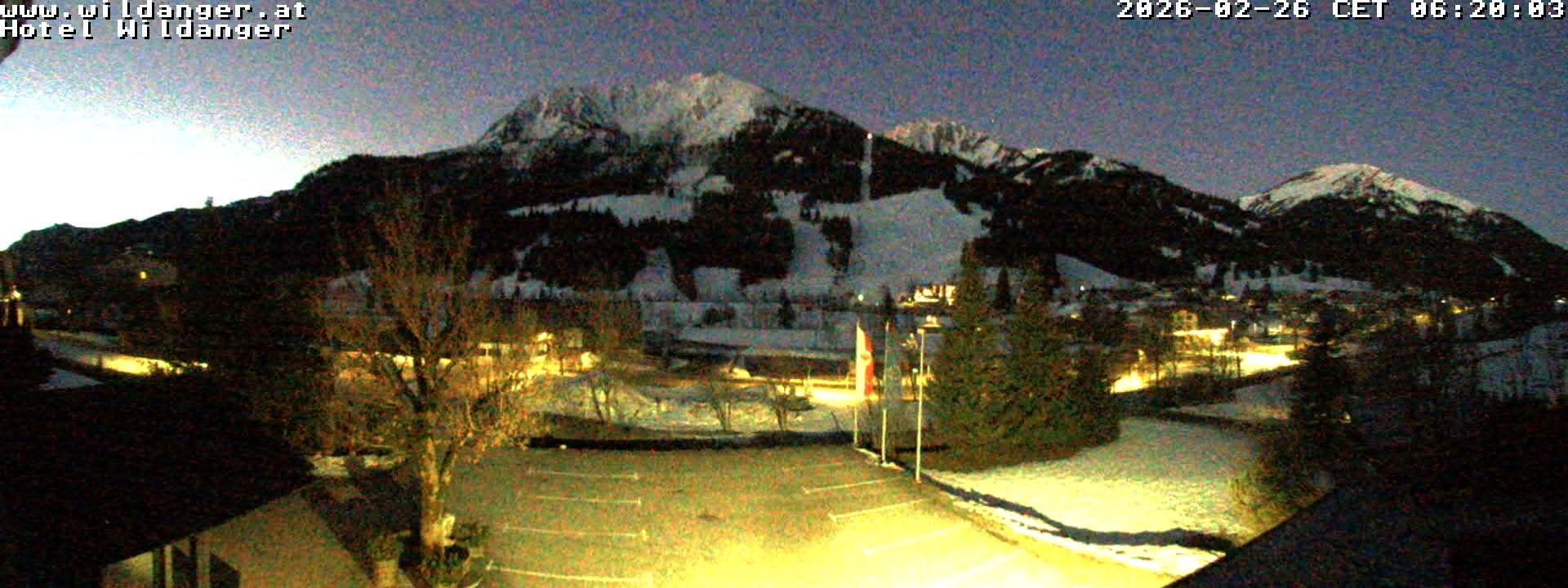 Archived image Webcam Hotel Wildanger - Zöblen