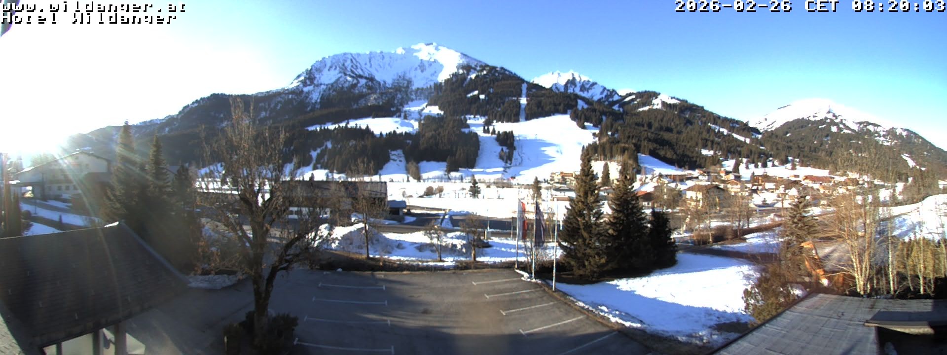 Archived image Webcam Hotel Wildanger - Zöblen