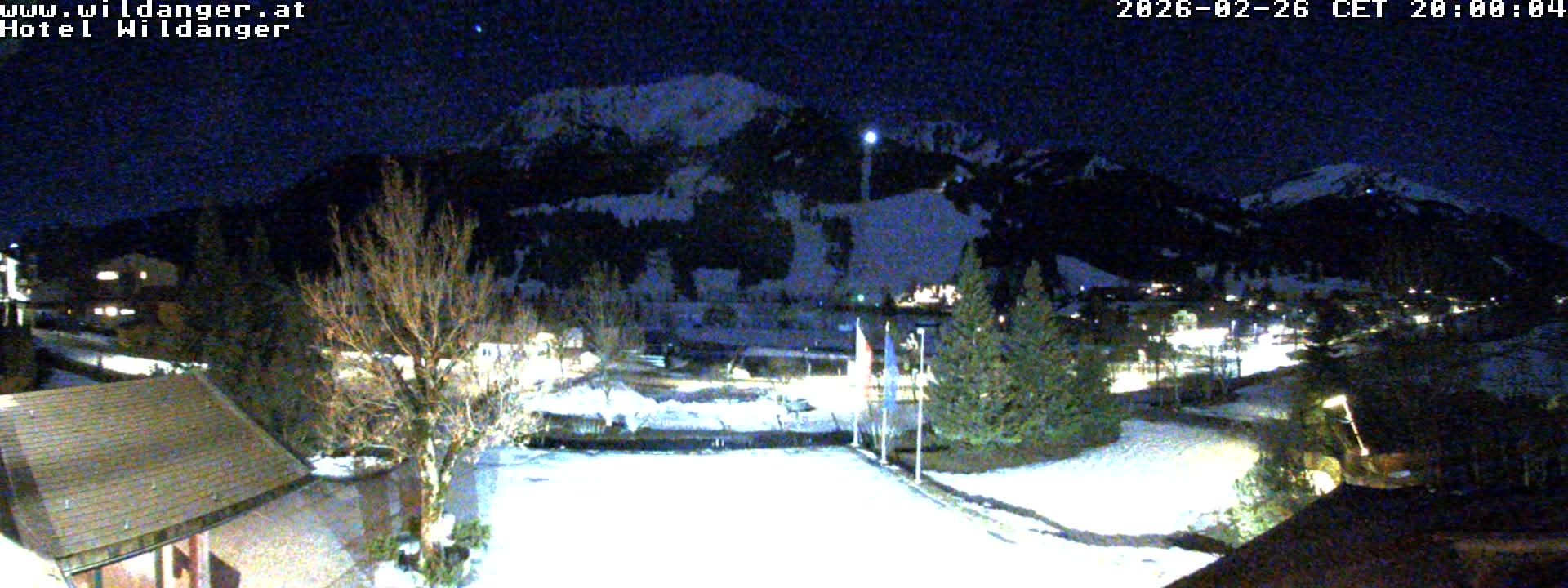 Archiv Foto Webcam Hotel Wildanger - Zöblen