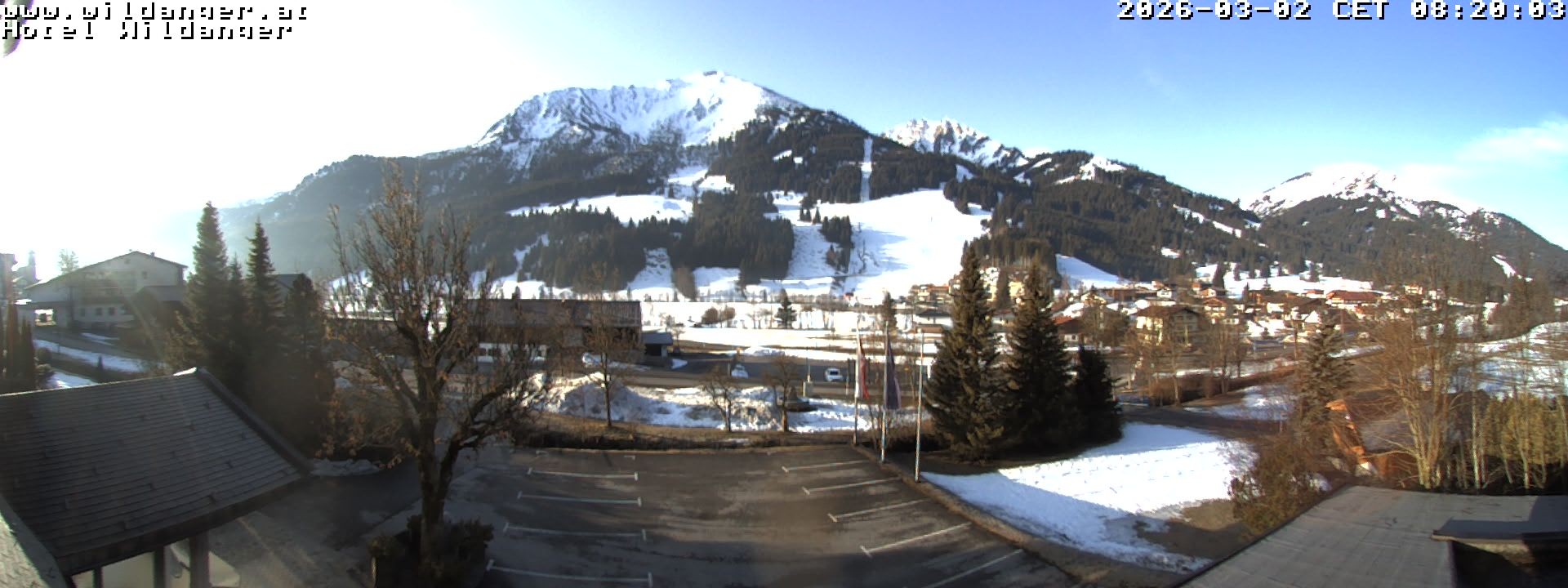Archived image Webcam Hotel Wildanger - Zöblen